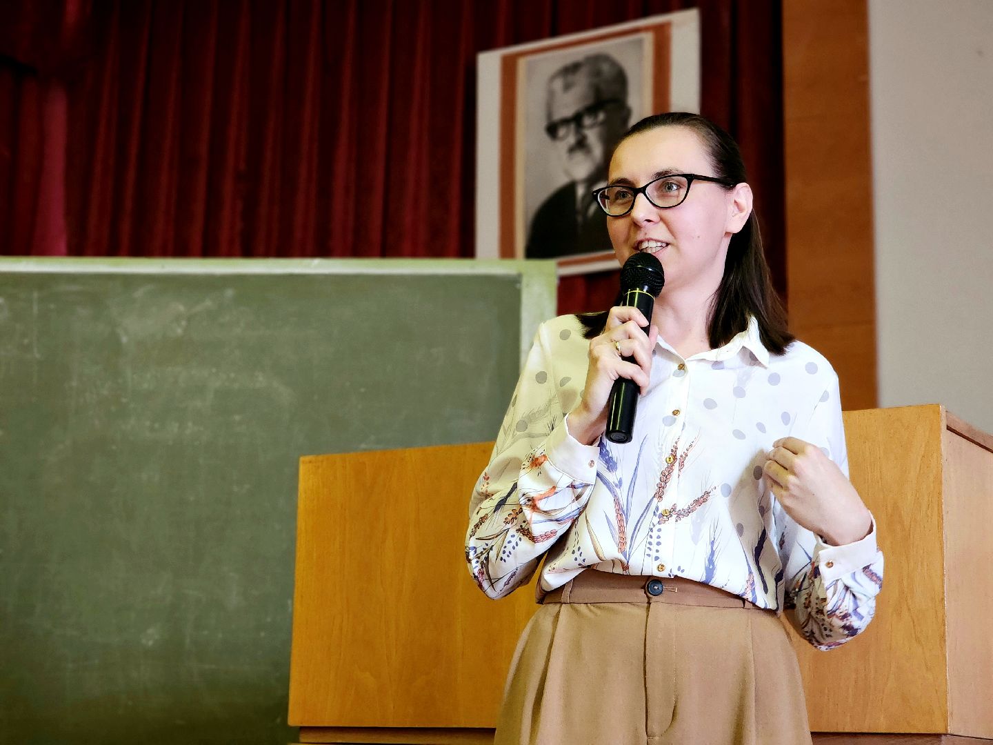 пущино, наука, серпухов, конференция, молодые ученые,