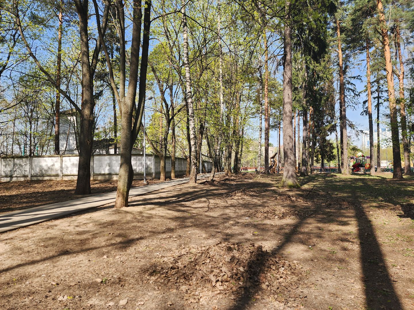 королёв, благоустройство, сквер героев курсантов в королеве, коммунальные службы города,