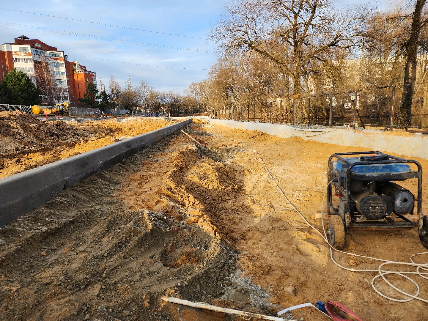 Чехов, улица Береговая, набережная реки теребенка, благоустройство, реконструкция, обновление, ограждения, заборы, строительство, покраска, госпрограмма московской области, формирование комфортной городской среды,