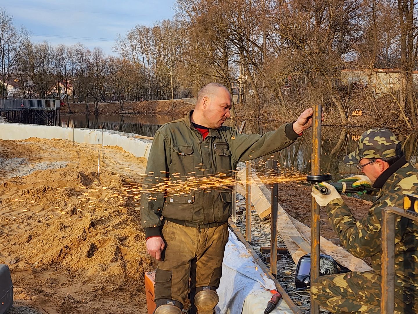 Чехов, улица Береговая, набережная реки теребенка, благоустройство, реконструкция, обновление, ограждения, заборы, строительство, покраска, госпрограмма московской области, формирование комфортной городской среды,