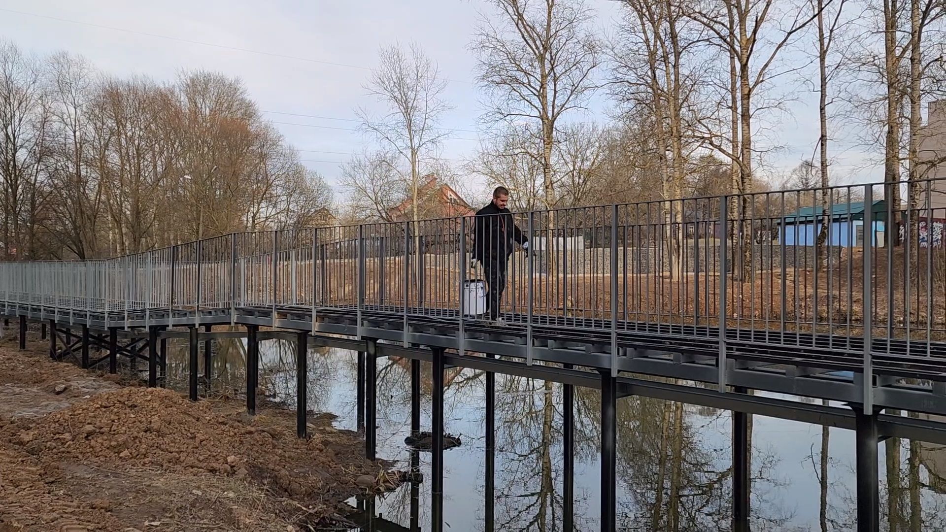 Чехов, улица Береговая, набережная реки теребенка, благоустройство, реконструкция, обновление, ограждения, заборы, строительство, покраска, госпрограмма московской области, формирование комфортной городской среды,