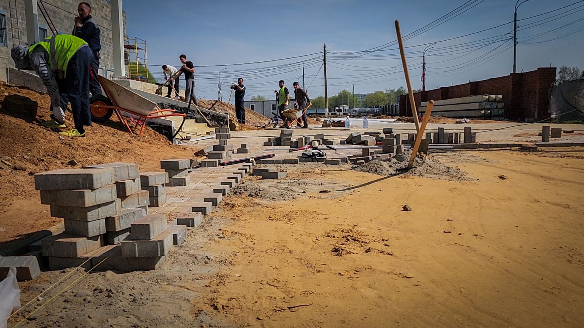 строительство в Бронницах , физкультурно-оздоровительный комплекс, эллинг, благоустройство ,
