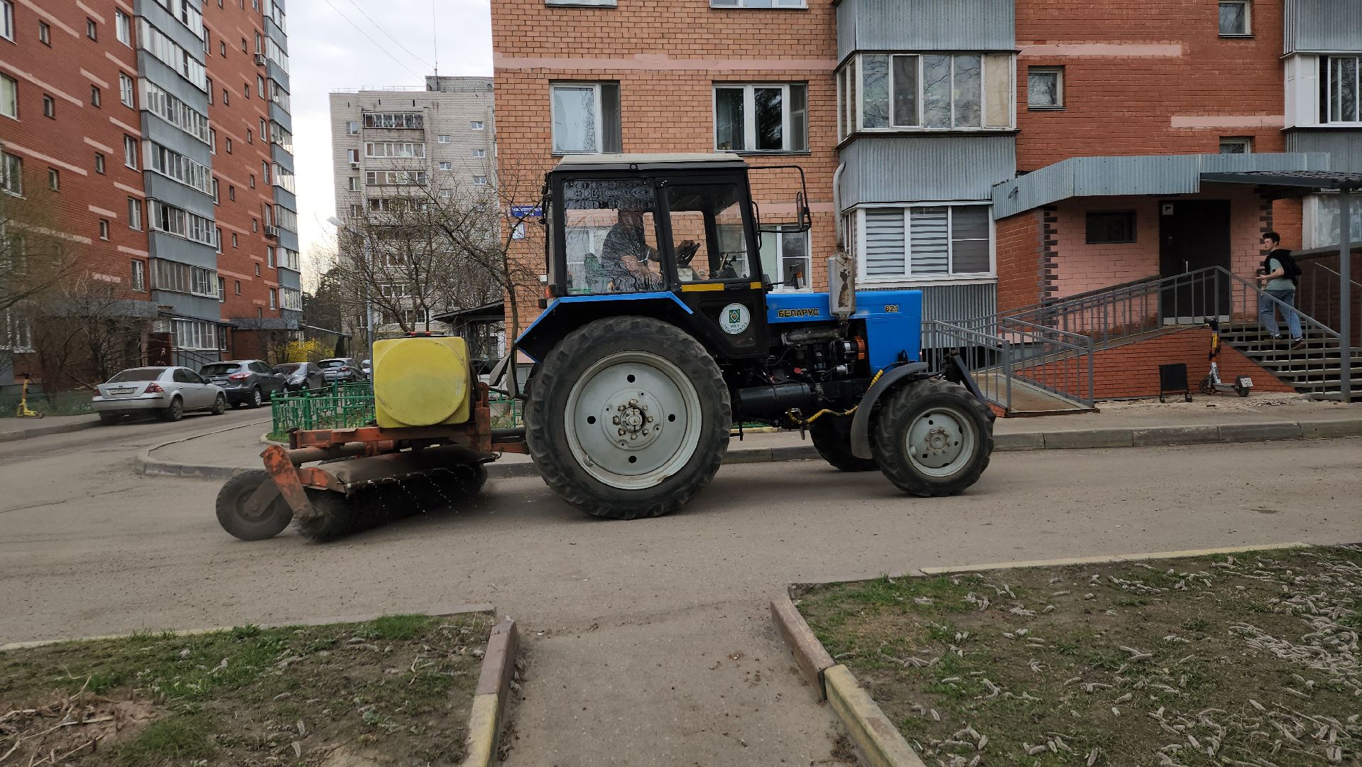 пушкино, вертикалки, жкх, уборка территорий, влажная уборка города, коммунальные службы,