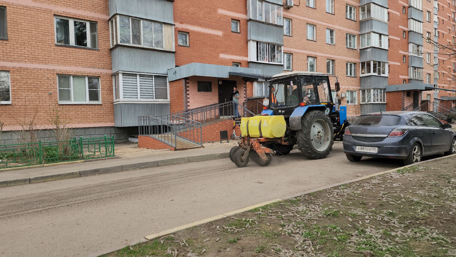 пушкино, вертикалки, жкх, уборка территорий, влажная уборка города, коммунальные службы,