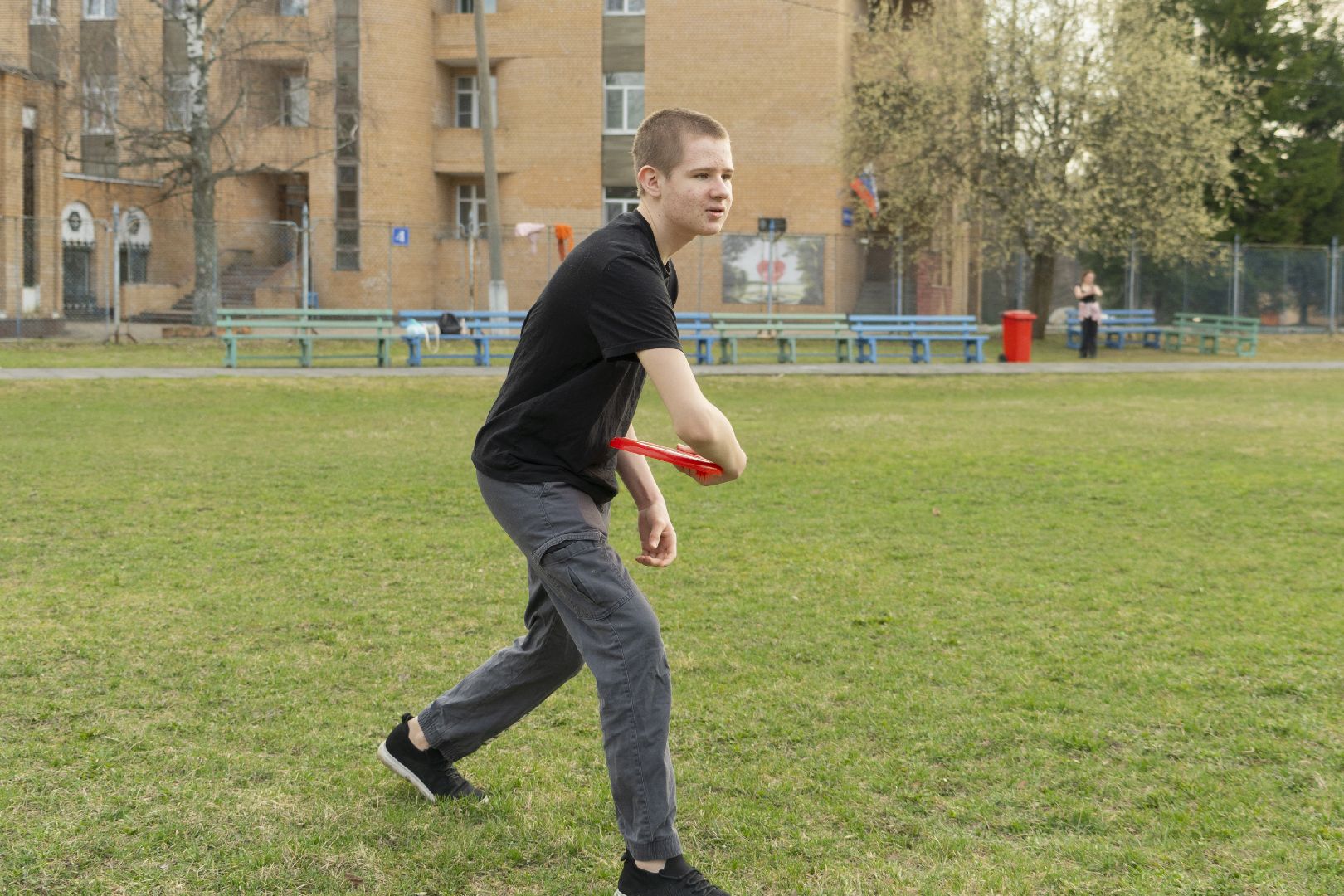 королёв, волонтеры подмосковья в королеве, пункт временного размещения родник, развлечения для детей,