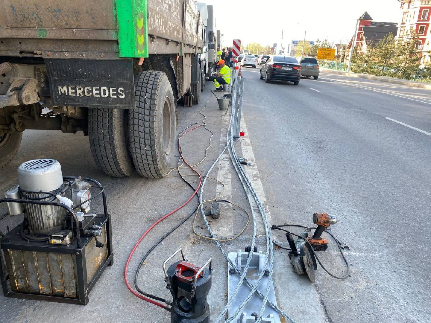 тросовое ограждение, разделительная полоса, 28км Волоколамское шоссе,