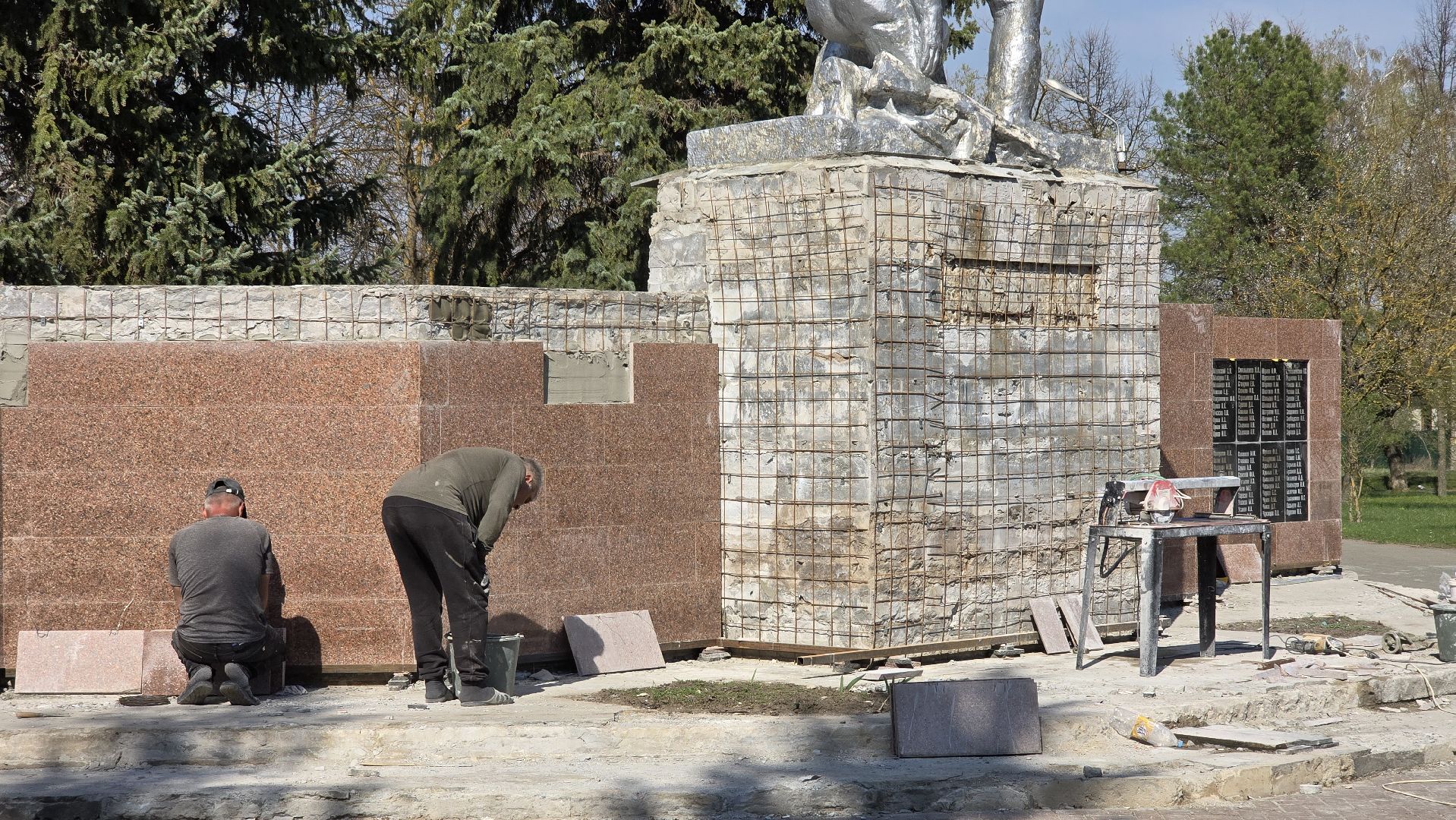 Коломна, памятник вов, мемориал, подготовка к 9 мая,