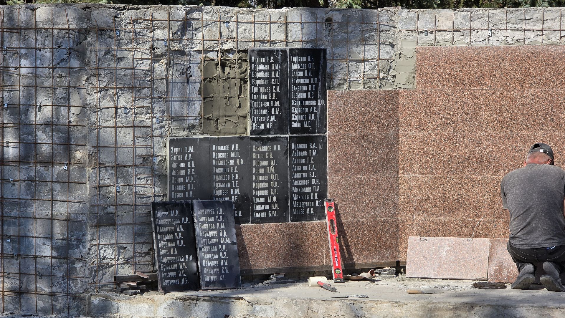 Коломна, памятник вов, мемориал, подготовка к 9 мая,