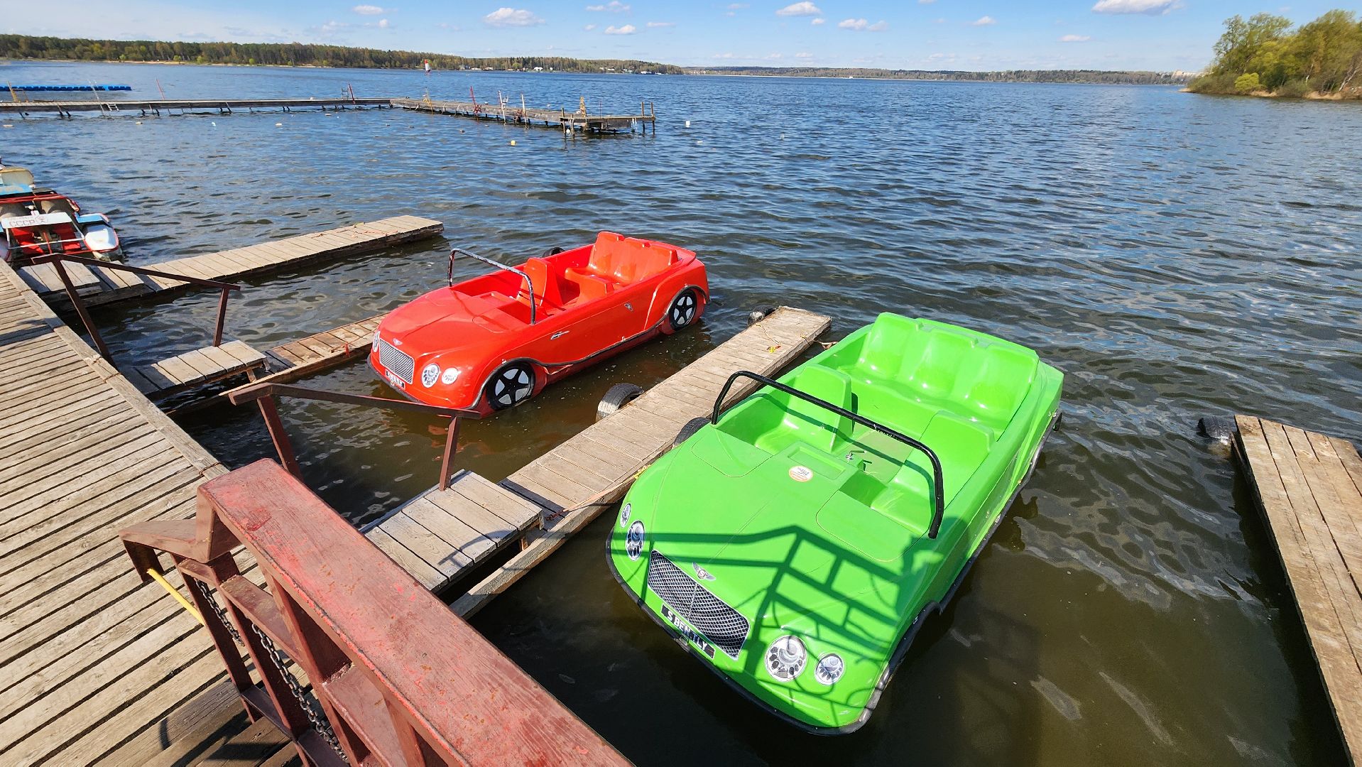 солнечногорск, озеро сенеж, водные прогулки, лодочная станция,