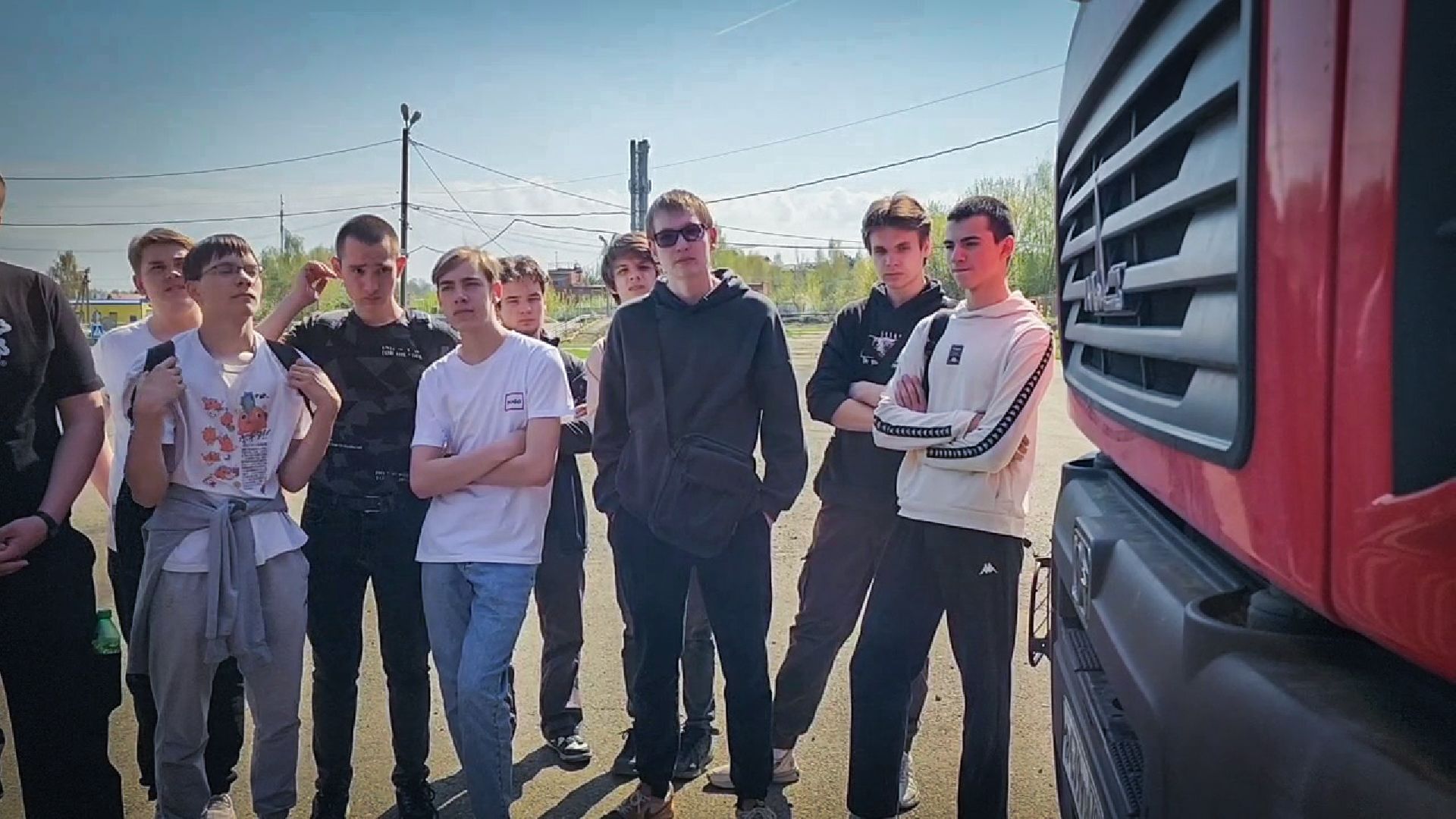 бронницы, Автомобильно-дорожный колледж , мбу благоустройство, студентам показали коммунальную технику ,