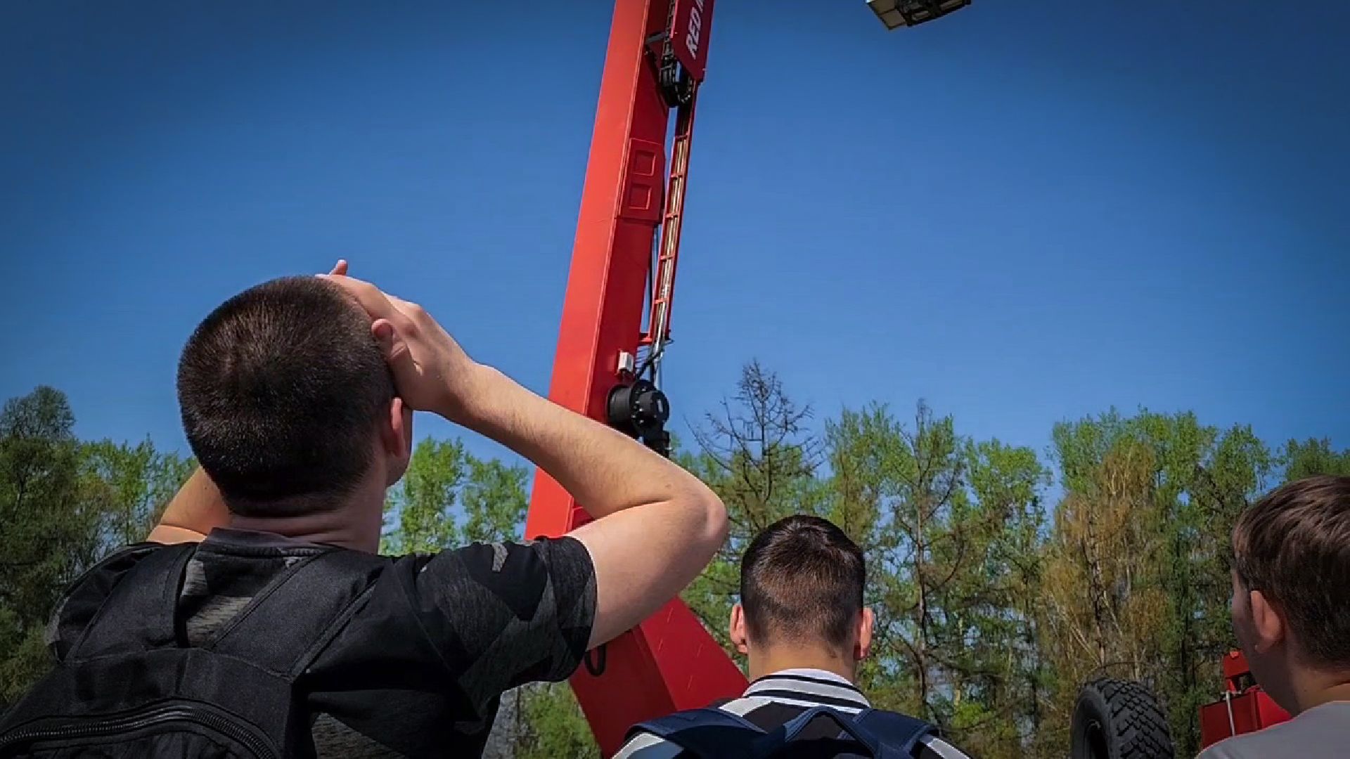 бронницы, Автомобильно-дорожный колледж , мбу благоустройство, студентам показали коммунальную технику ,