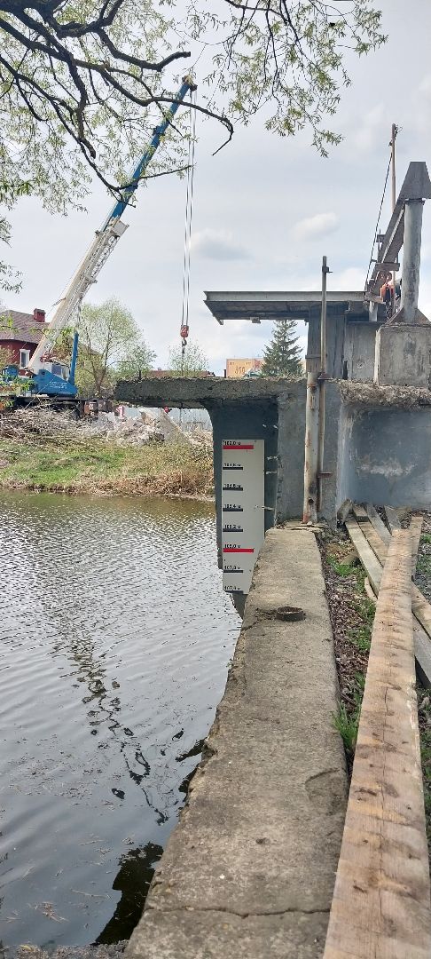 плотина, коломенка