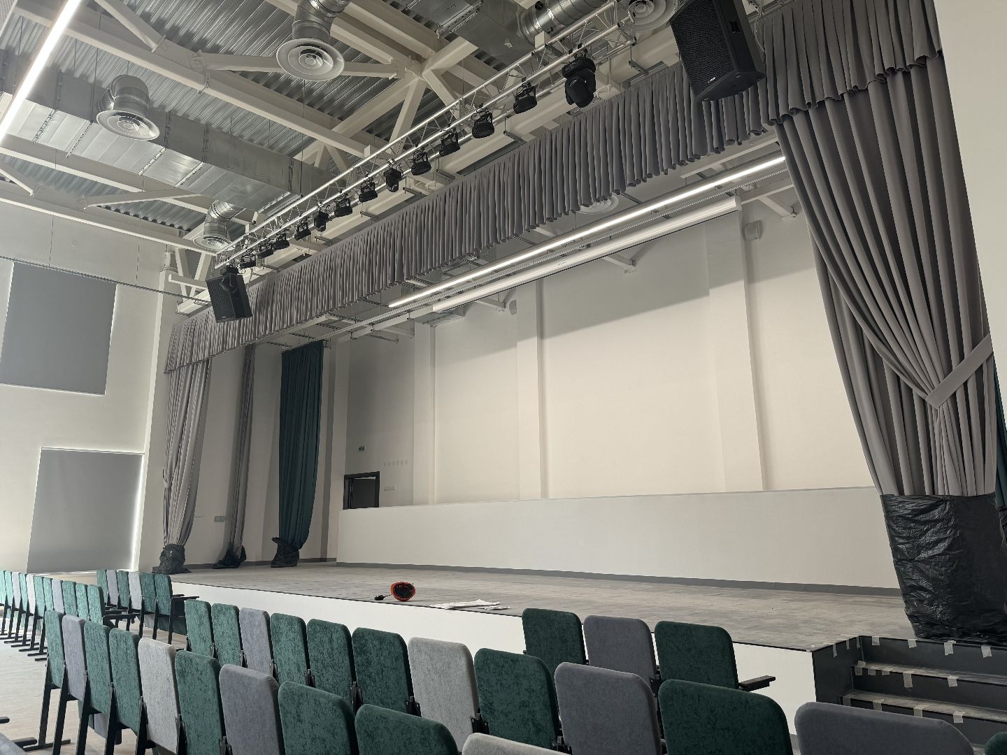 новая школа на 1100 мест, ленинский городской округ, жк горки парк,