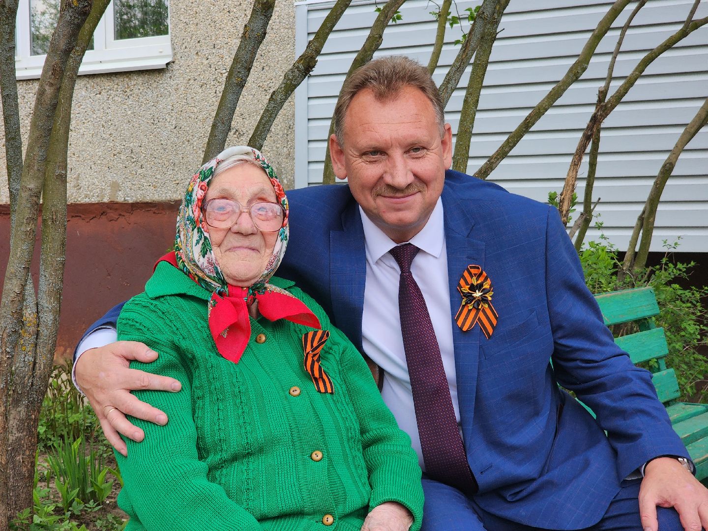 табличка, Зарайск, Ветеран ВОВ, Их осталось мало, Поздравили ветерана,