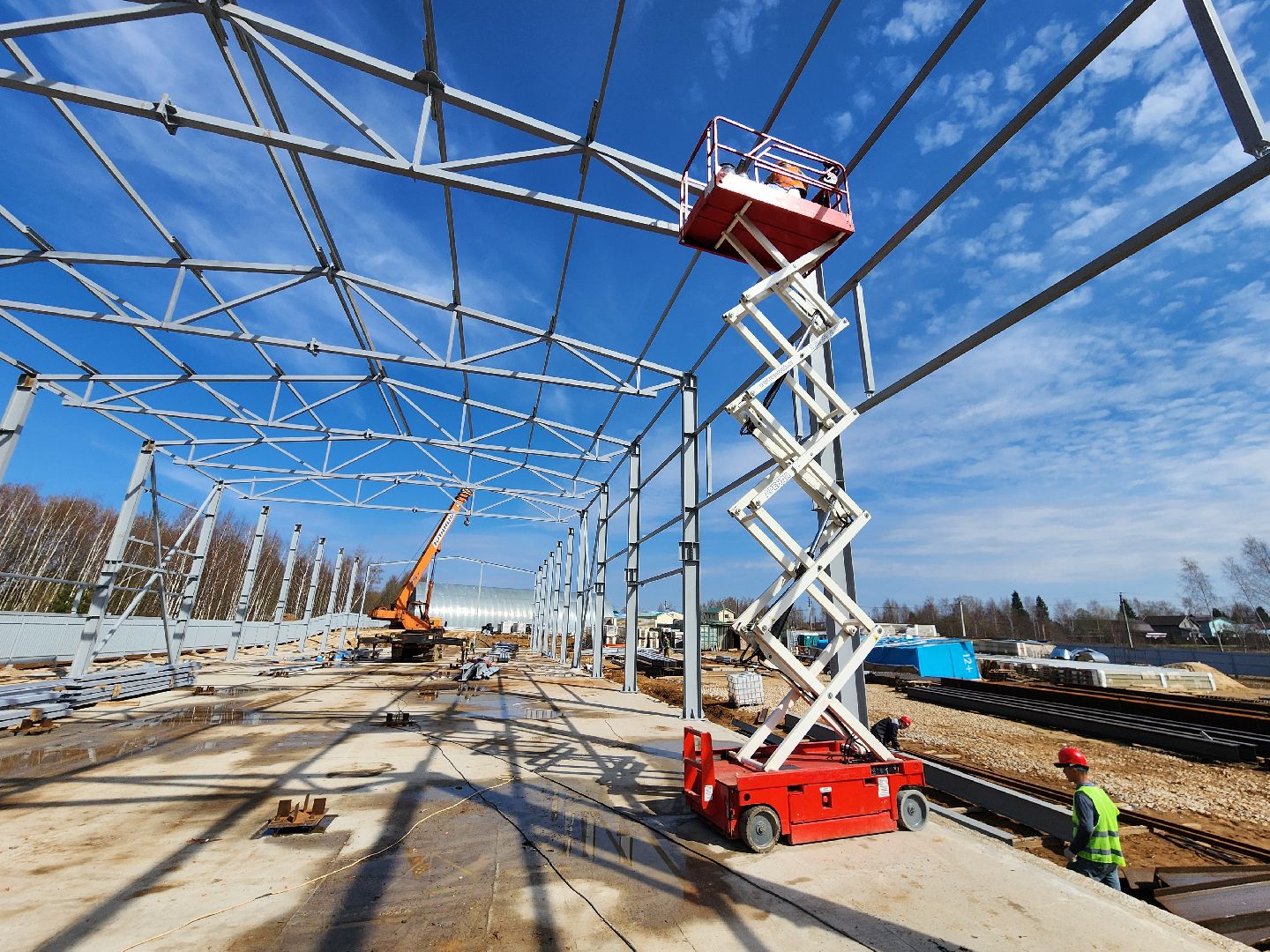 Чехов, улица Литейная, новое пищевое производство, предприятие, здоровое питание, орехи и сухофрукты, компания Орбита, торговая марка Роял Мубарак, строительство, каркас здания, госпрограмма московской области, земля за 1 рубль, новые рабочие места,