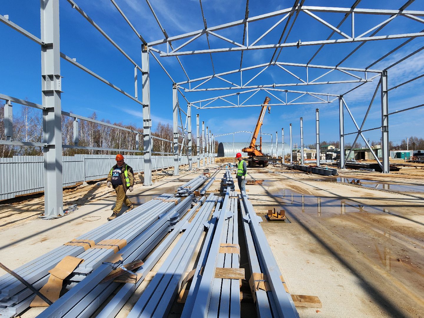 Чехов, улица Литейная, новое пищевое производство, предприятие, здоровое питание, орехи и сухофрукты, компания Орбита, торговая марка Роял Мубарак, строительство, каркас здания, госпрограмма московской области, земля за 1 рубль, новые рабочие места,