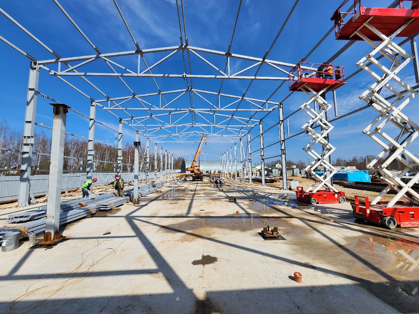 Чехов, улица Литейная, новое пищевое производство, предприятие, здоровое питание, орехи и сухофрукты, компания Орбита, торговая марка Роял Мубарак, строительство, каркас здания, госпрограмма московской области, земля за 1 рубль, новые рабочие места,