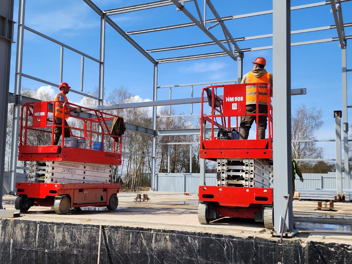 Чехов, улица Литейная, новое пищевое производство, предприятие, здоровое питание, орехи и сухофрукты, компания Орбита, торговая марка Роял Мубарак, строительство, каркас здания, госпрограмма московской области, земля за 1 рубль, новые рабочие места,