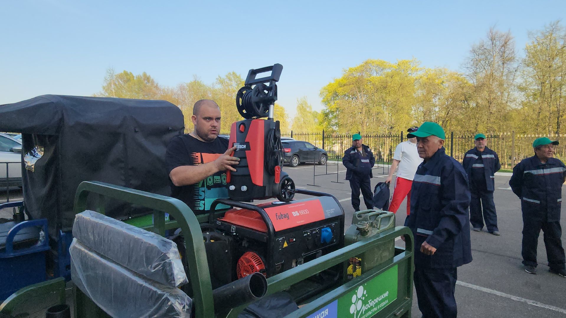 люберцы, парки, глава городского округа люберцы владимир волков,техника,смотр парковой техники,