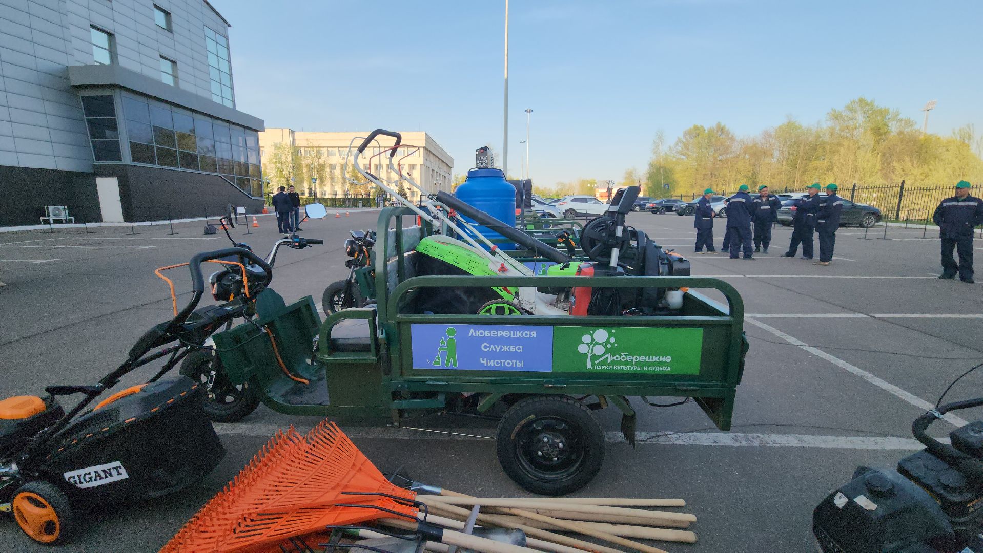 люберцы, парки, глава городского округа люберцы владимир волков,техника,смотр парковой техники,