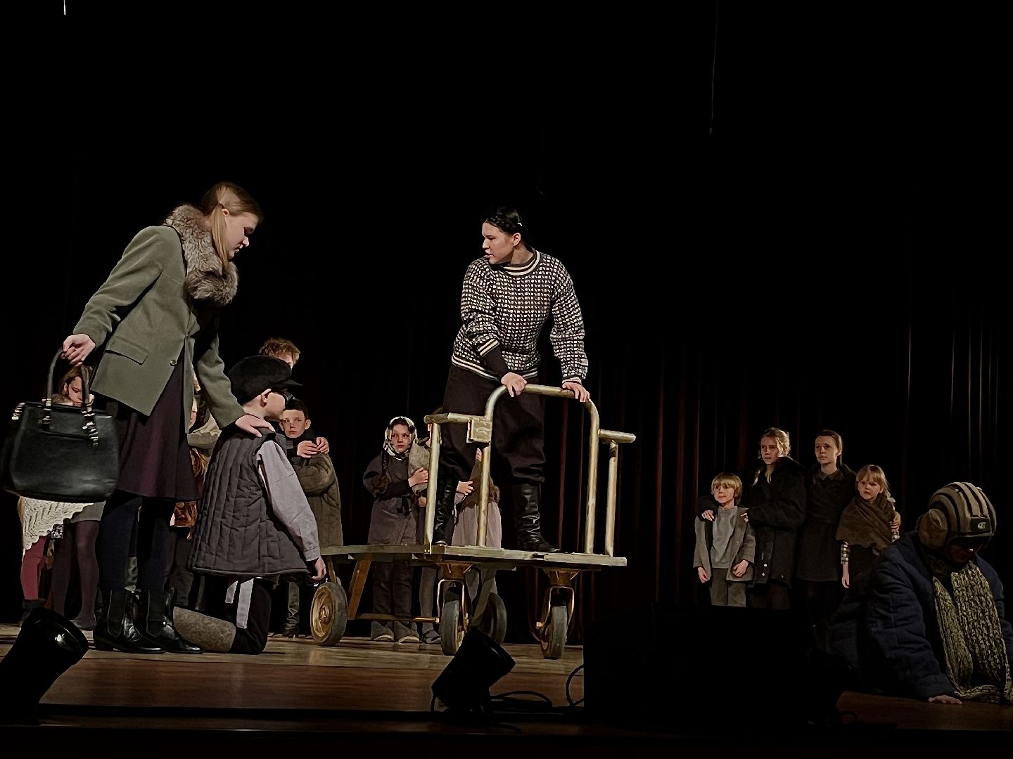 наро-фоминск, наро-фоминский городской округ, театр зазеркалье наро-фоминск, цдк звезда, 80 лет победе,