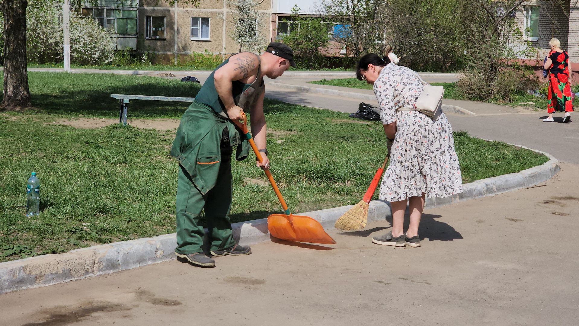 кашира, жкх, уборка, дворы, мусор, чистота, управляющая компания,