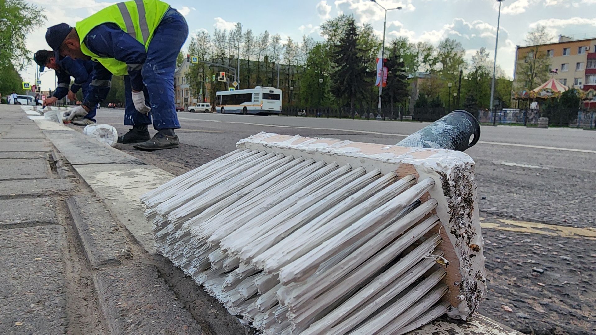 домодедово, жкх, благоустройство, субботник, бордюр,  весенняя уборка,