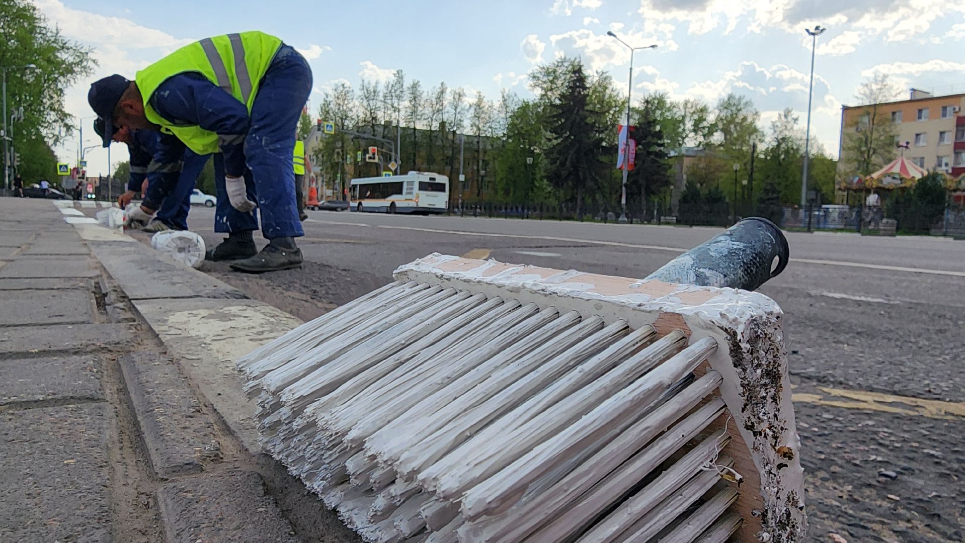 домодедово, жкх, благоустройство, субботник, бордюр,  весенняя уборка,