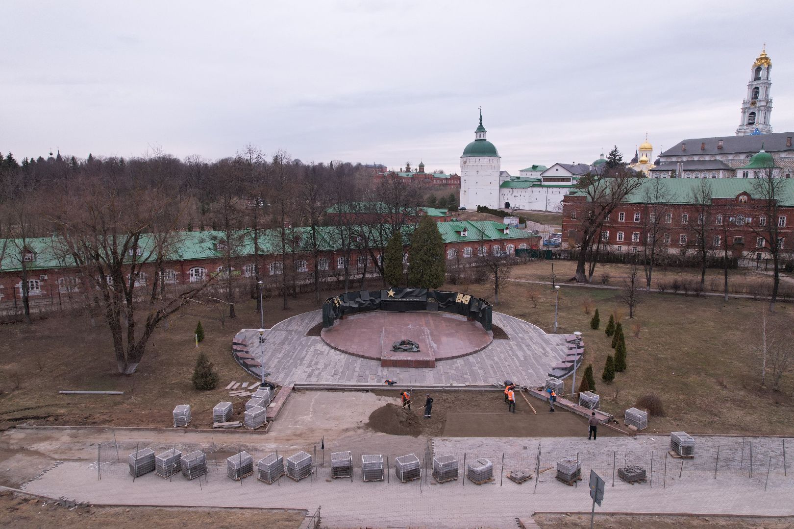 видео с коптера, мемориал славы, мемориал славы сергиев посад,