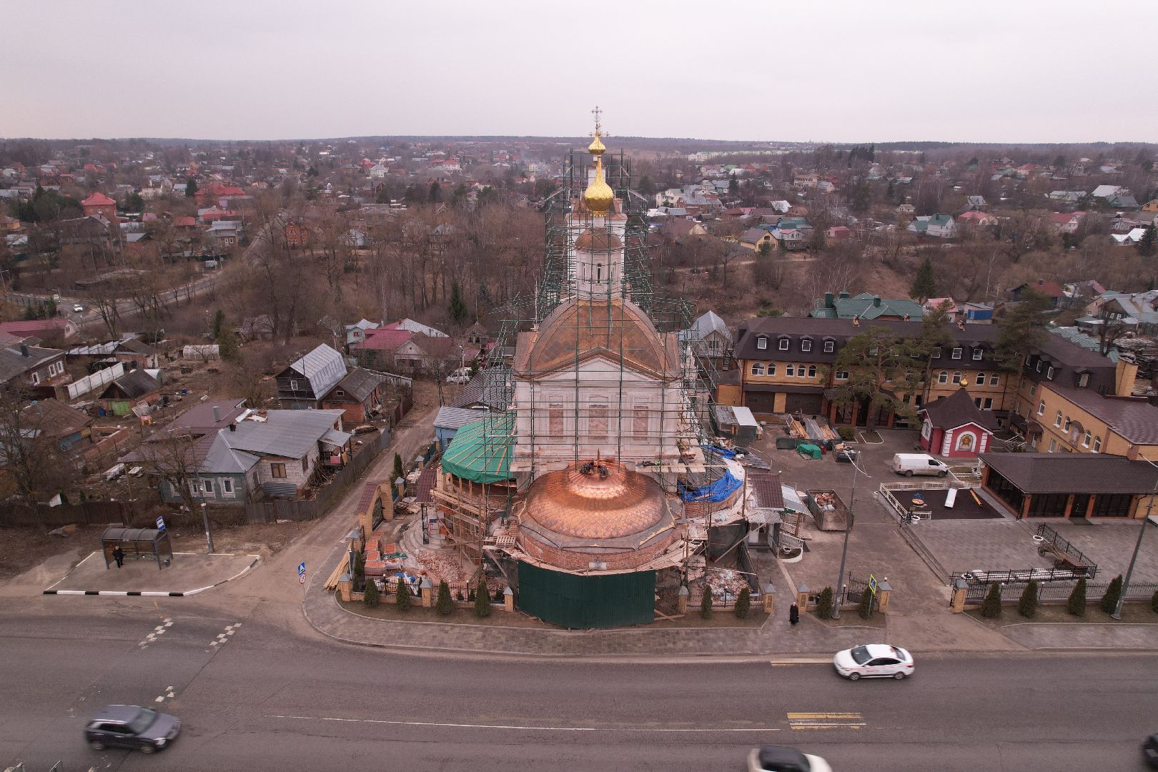 видео с коптера, храм Петра и Павла , реконструкция храма в сергиевом посаде,