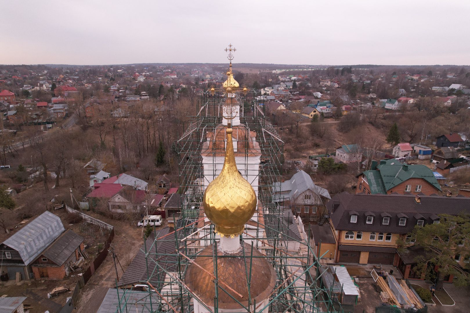 видео с коптера, храм Петра и Павла , реконструкция храма в сергиевом посаде,