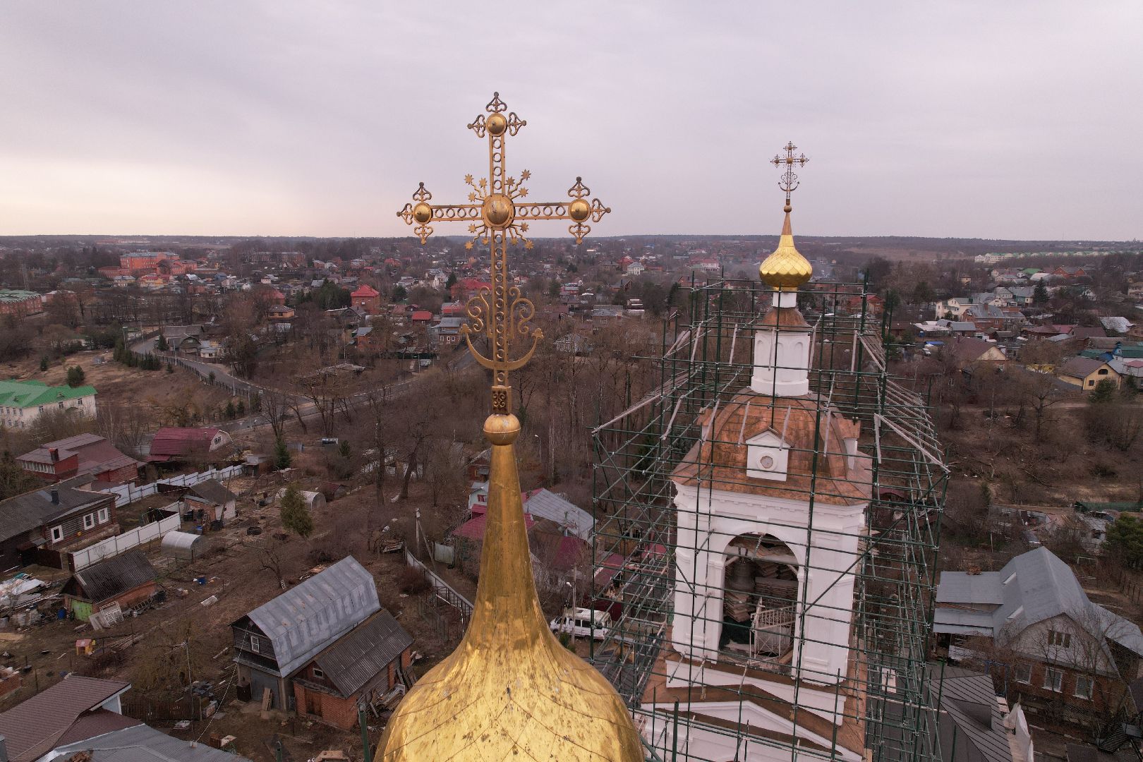 видео с коптера, храм Петра и Павла , реконструкция храма в сергиевом посаде,