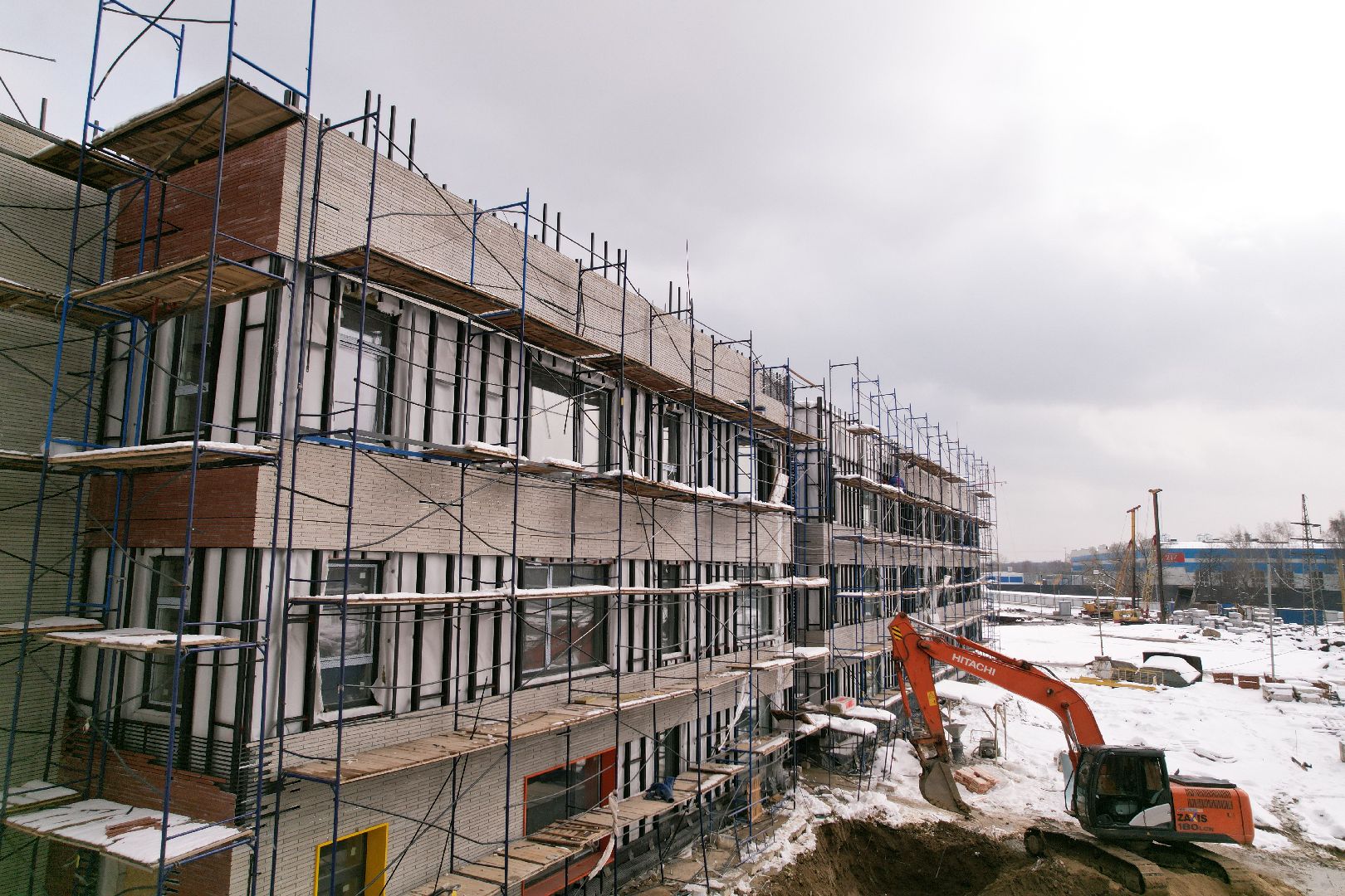 видео с коптера, детский сад в мытищах, строительство детского сада,