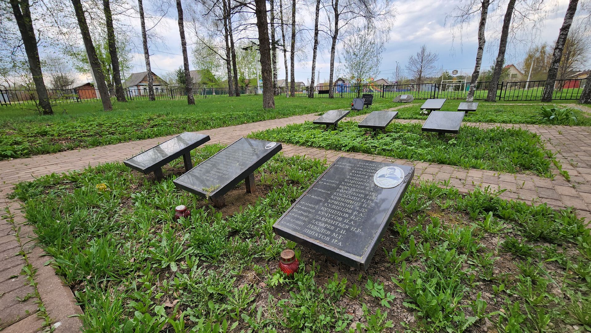 солнечногорск, тимоново, братская могила, уборка к 9 мая,