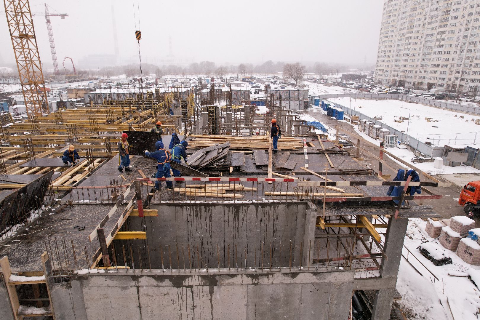 видео с коптера, жк ярославский,  детский сад в мытищах,