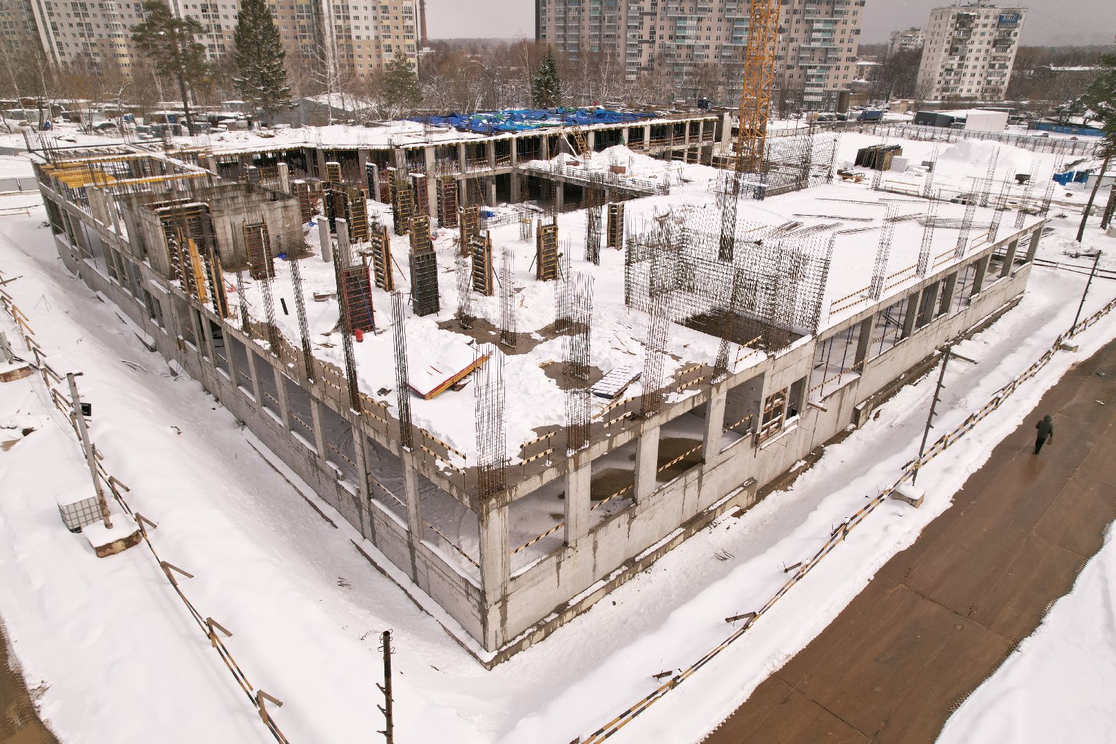 видео с коптера, школа в мытищах, строительство школы в мытищах,