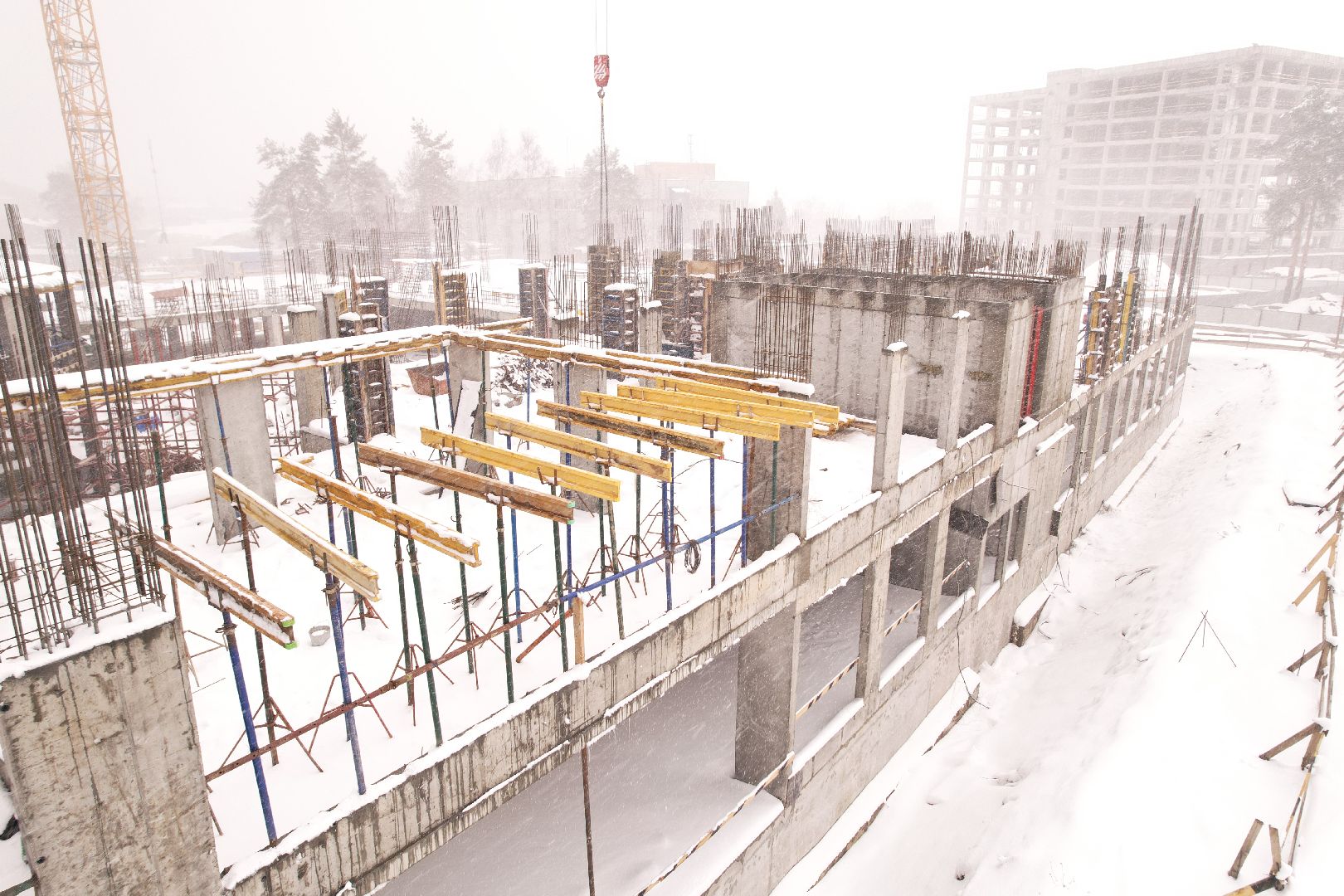 видео с коптера, школа в мытищах, строительство школы в мытищах,