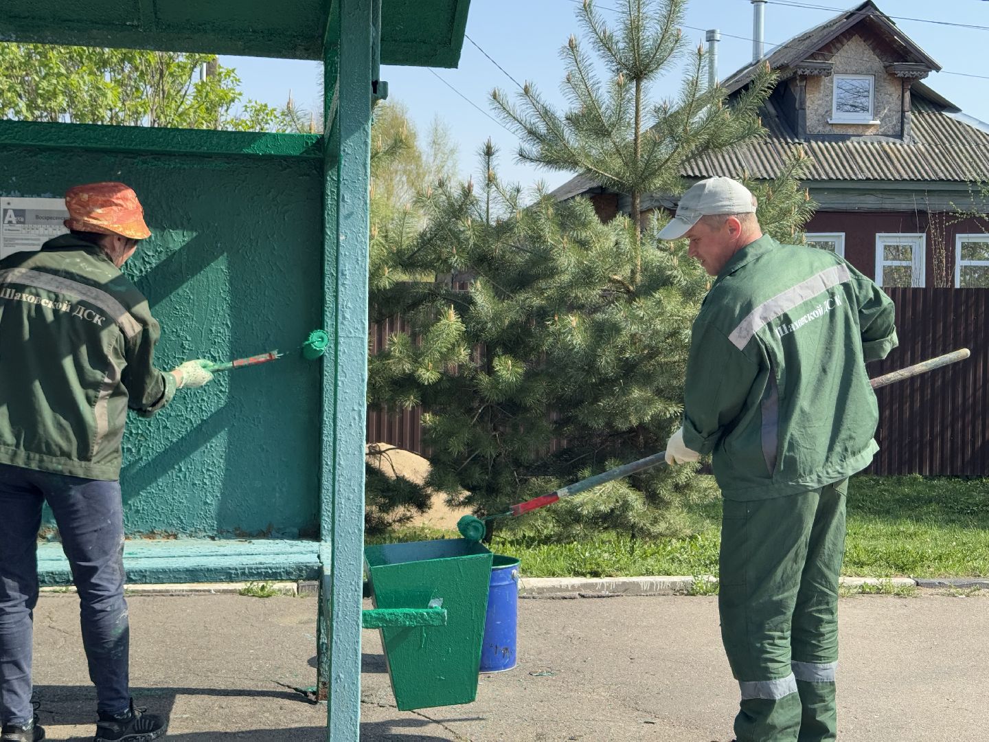 шаховская, покраска, покраска бордюров, покраска остановок,