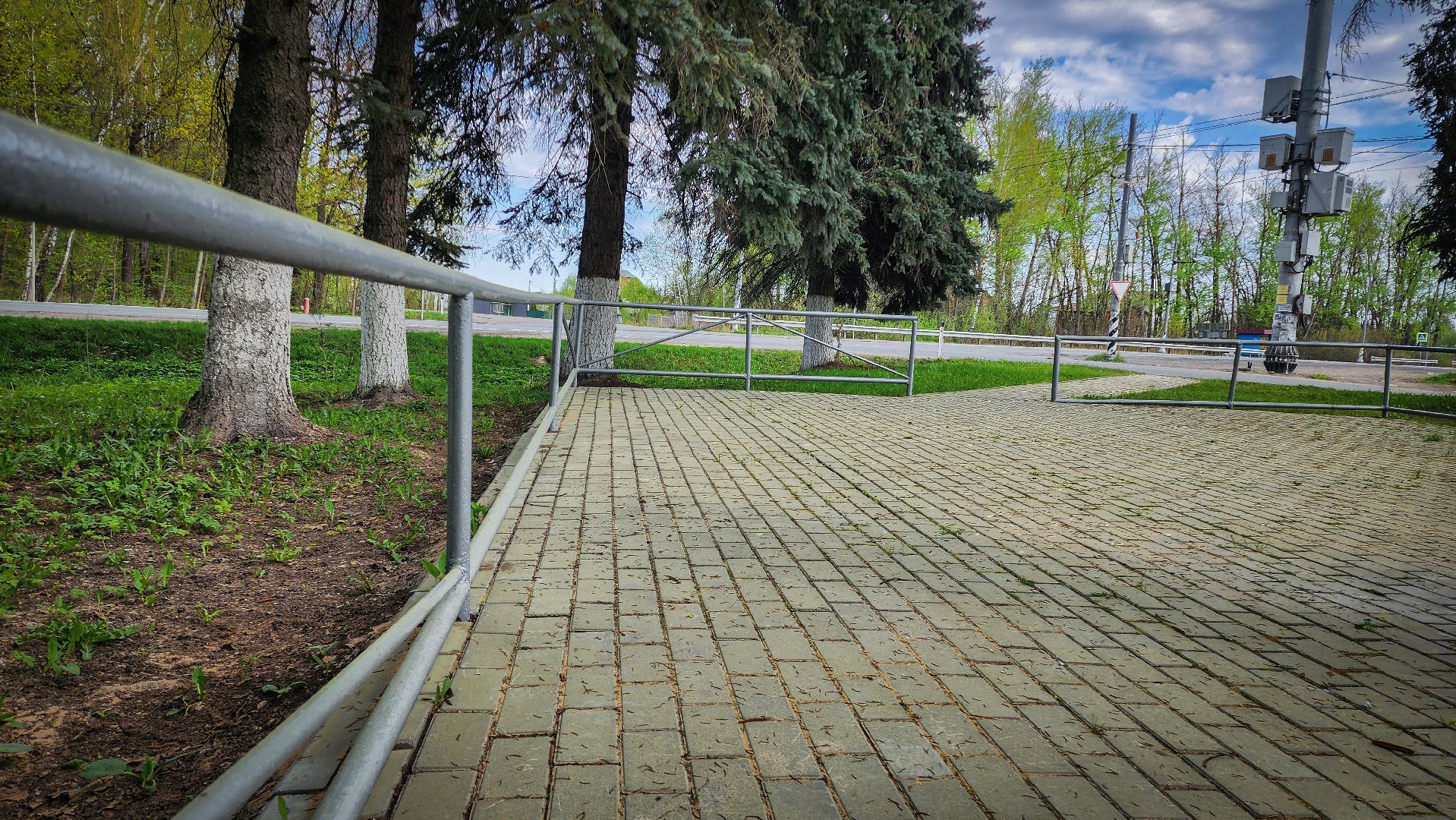 благоустройство , благоустройство памятников, обелиск воинской славы в малышево,