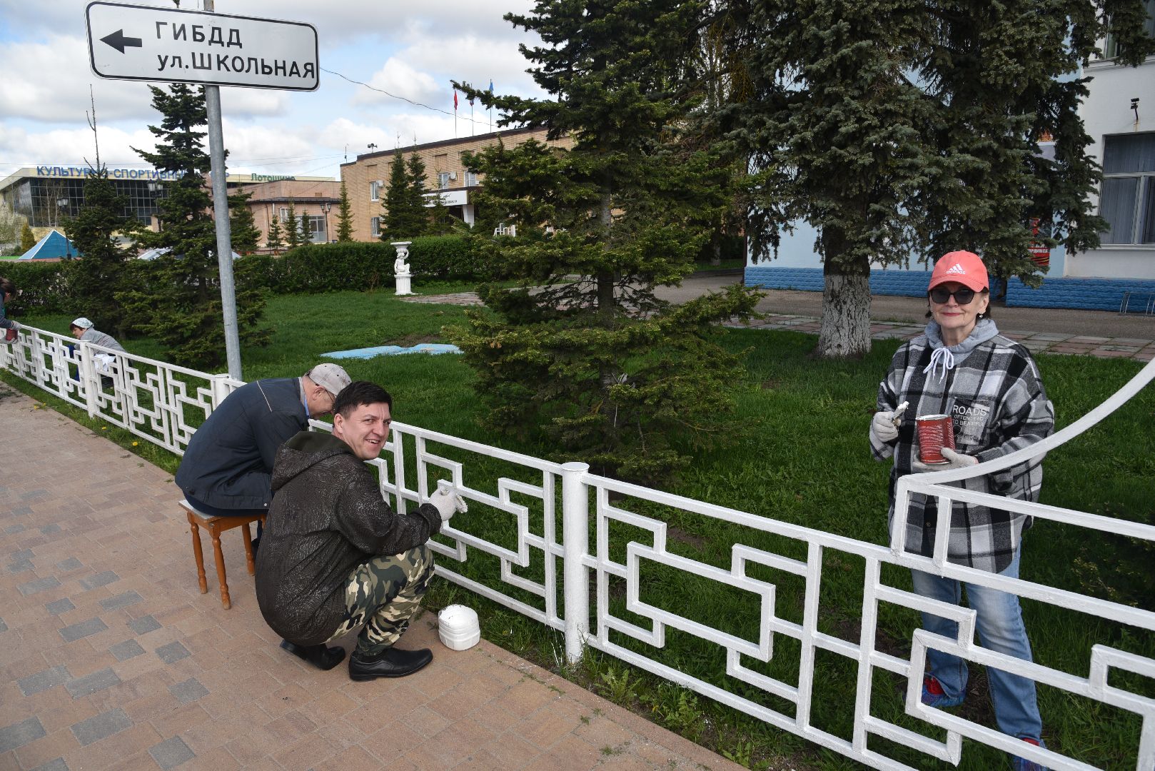 лотошино, лотошинская дши, субботник, благоустройство,