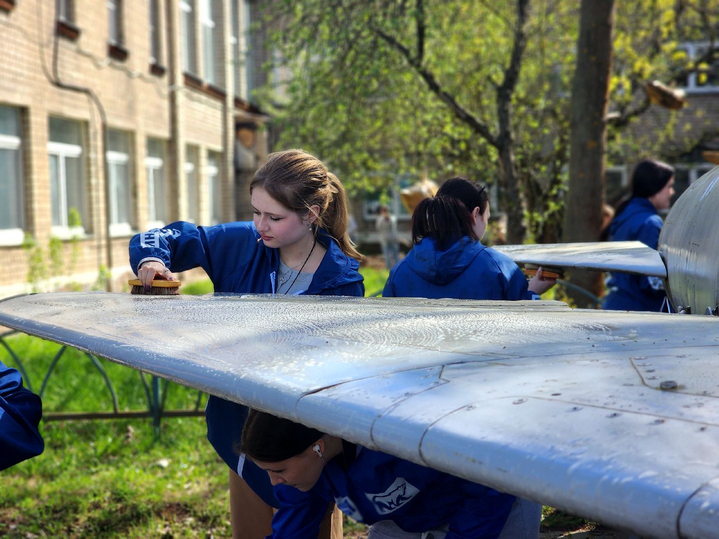 дубна, субботник, музей крылатых ракет, волонтеры подмосковья, молодая гвардия, совет депутатов, дмитровский техникум,