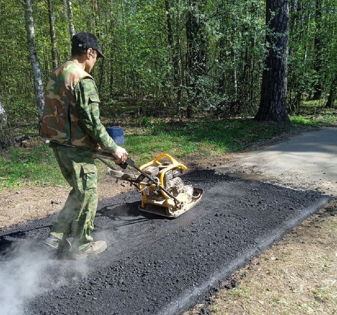 ивантеевка, ремонт тротуара, асфальтовое покрытие,железнодорожная станция, лес,удобство, жители города,коммунальные службы,