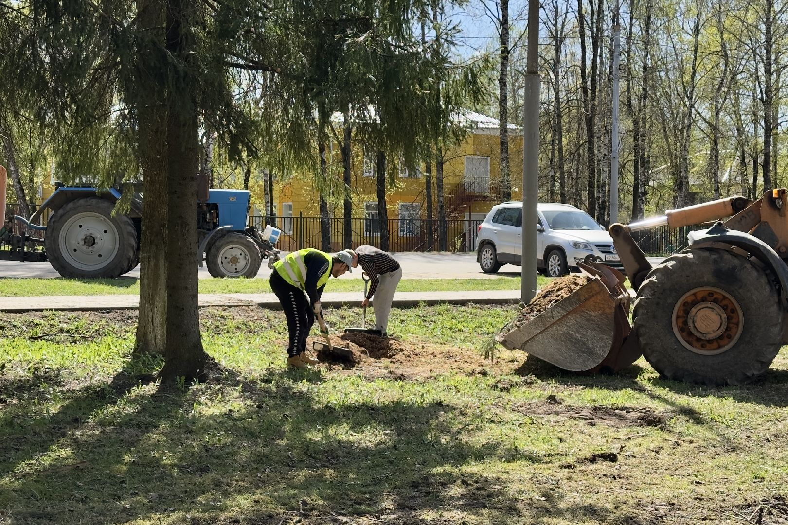 хотьково, сергиево-посадский городской округ, парк победы, благоуствойство, опиловка деревьев, уборка територии,