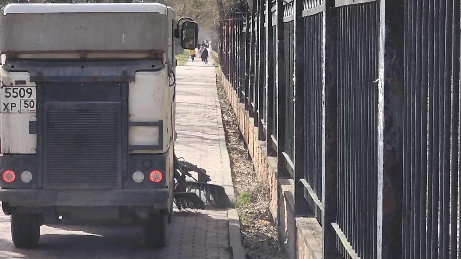 Чехов, весенне-летний сезон, уборка территорий, содержание территорий, уборочная техника,  спецтехника, мбу чеховское благоустройство, Мосавтодор, управляющие компании,  зоны ответственности, автопарк, всероссийский субботник,