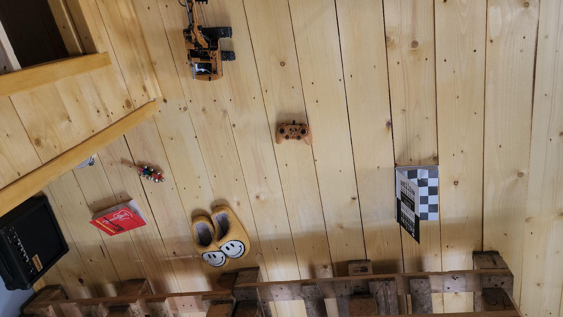 Дом вверх дном , Парк, Лобня, перевернутый дом,