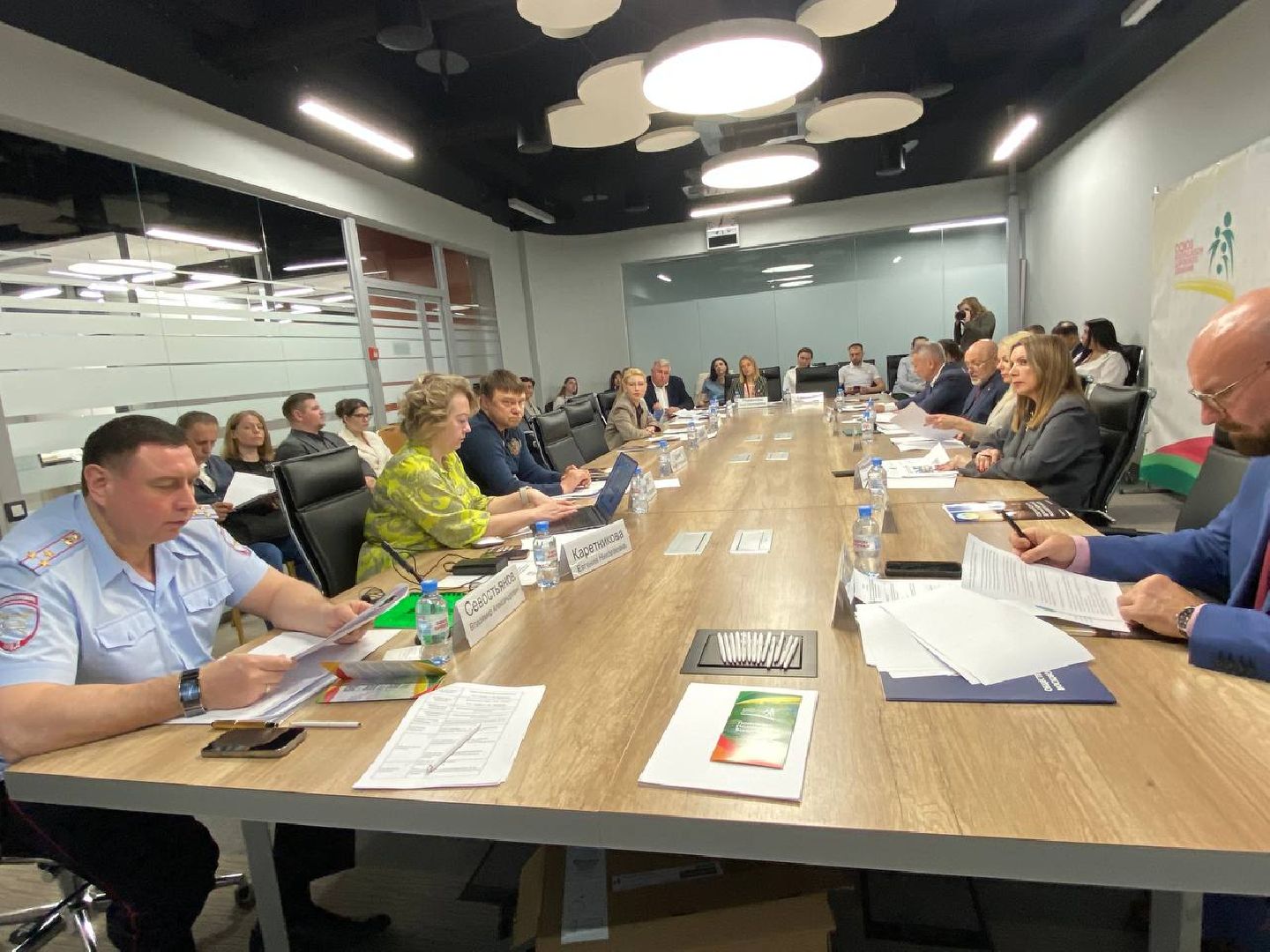 круглый стол , Дом-Школа-Дом,