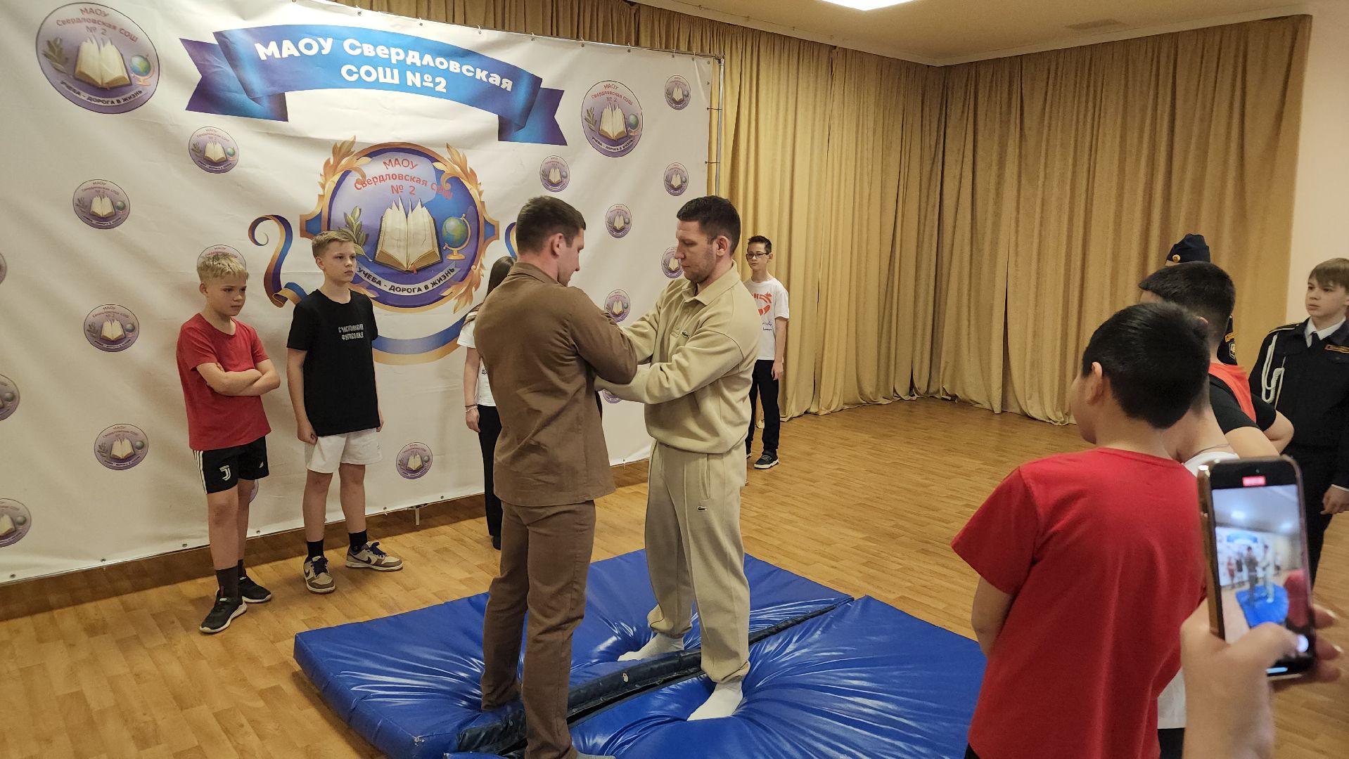 спорт, чемпионы, смешанные единоборства, образование, дети, Лосино-Петровский,