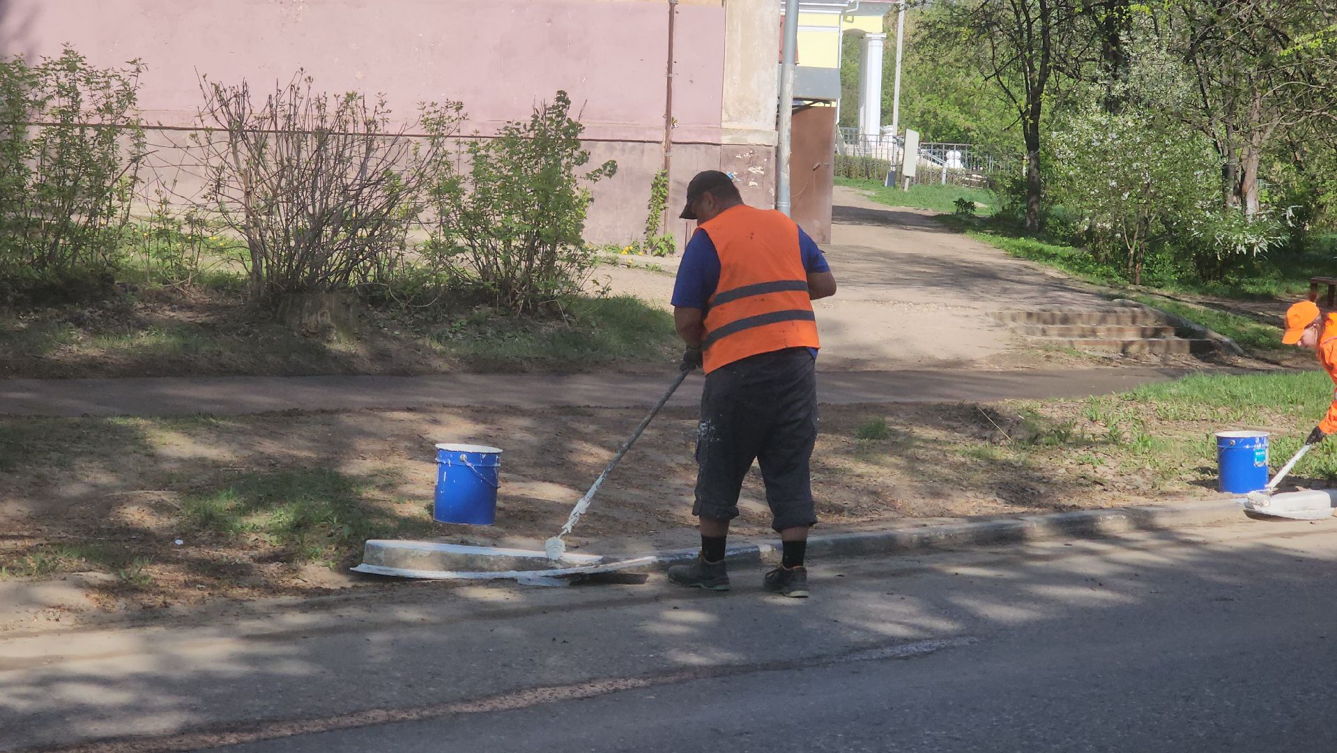 кашира, уборка дорог, влажная уборка города, мосавтодор, дороги,  бордюры,