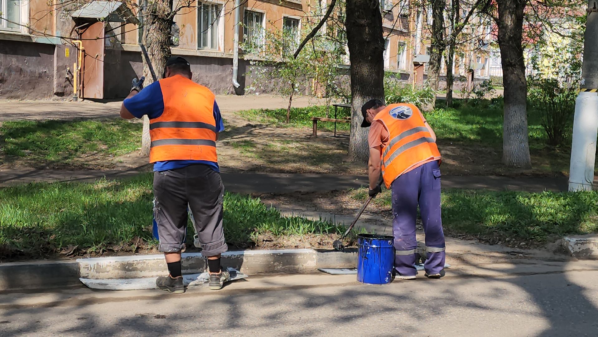 кашира, уборка дорог, влажная уборка города, мосавтодор, дороги,  бордюры,