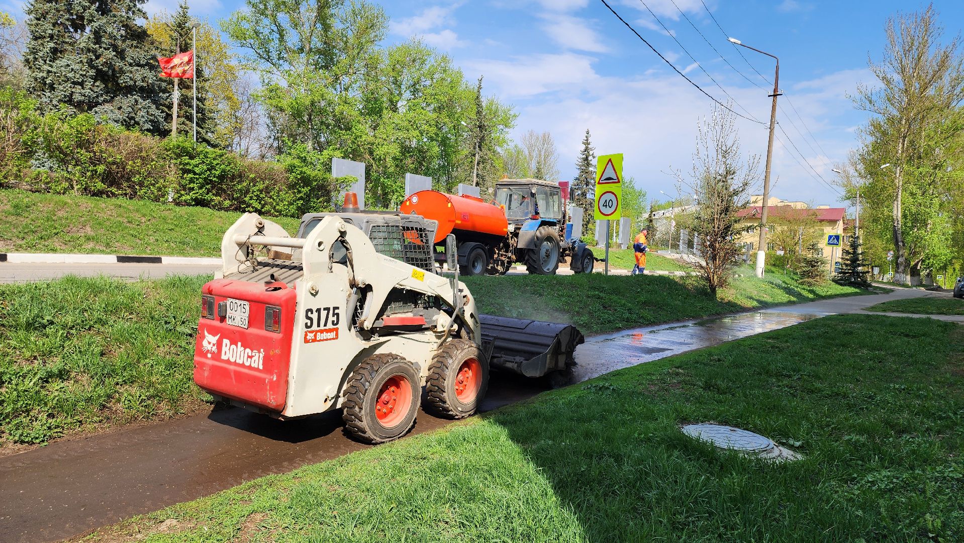 кашира, уборка дорог, влажная уборка города, мосавтодор, дороги,  бордюры,